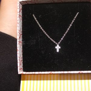 silver small cross necklace